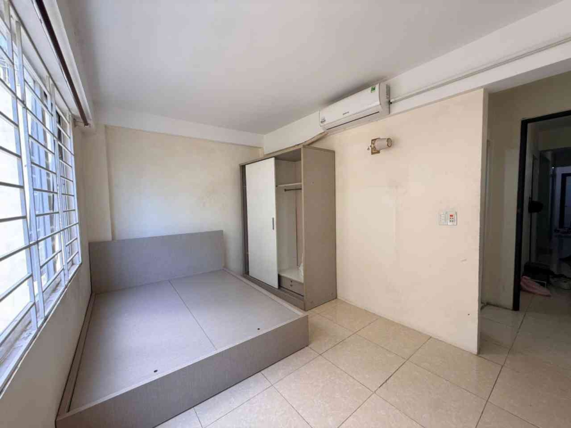 Bán nhà Giải Phóng - diện tích 90m2 4 tầng - Căn hộ chung cư vị trí đẹp - giá 25,5 tỷ