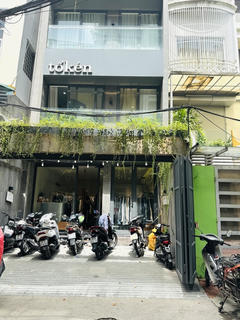 Bán nhà Nguyễn Phúc Lai - diện tích 90m2 7 tầng - Ô TÔ TRÁNH - giá 58 tỷ