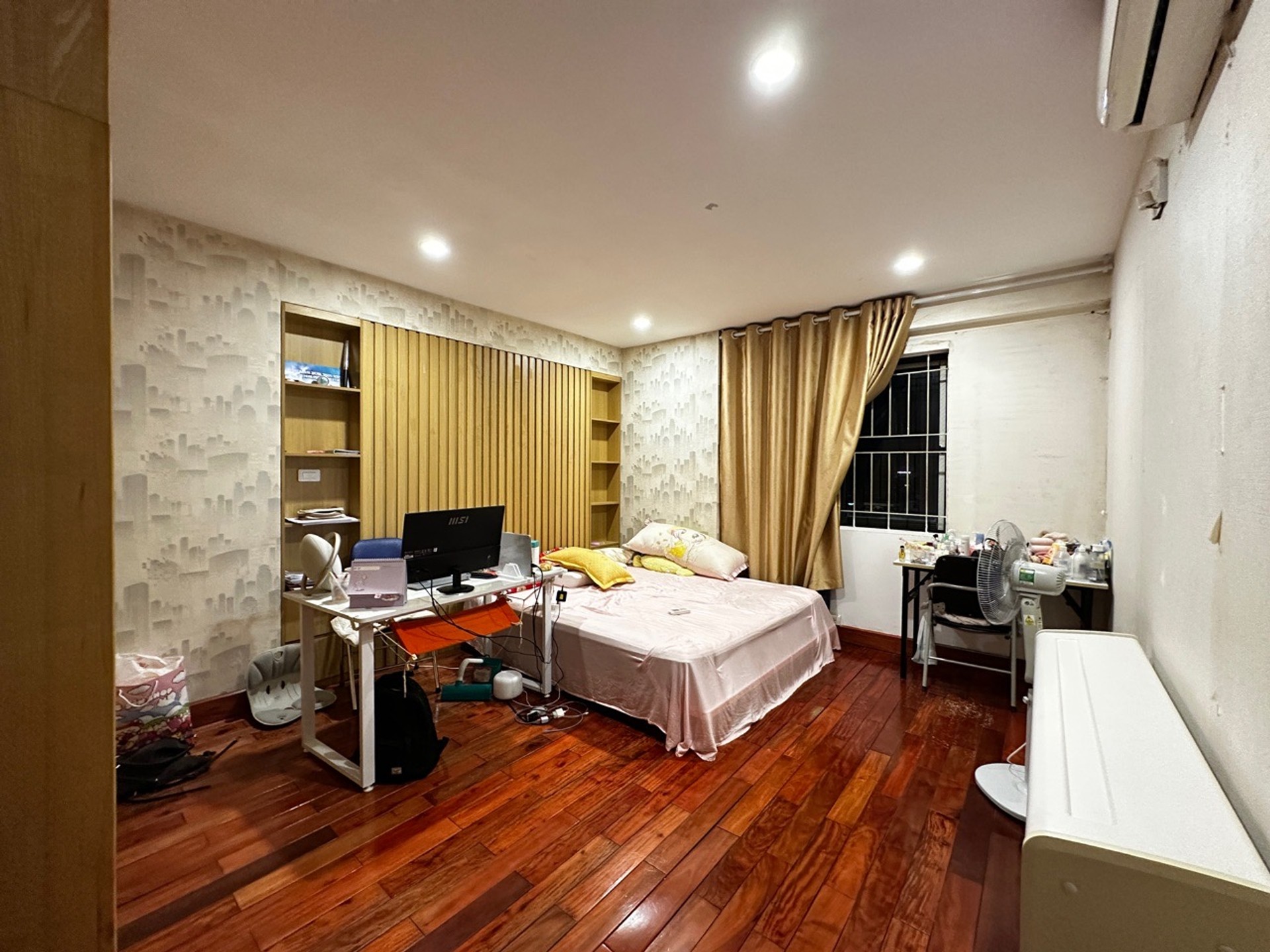 Bán nhà Hoàng Mai - diện tích 100m2 1 tầng - Lô góc - giá 8,9 tỷ