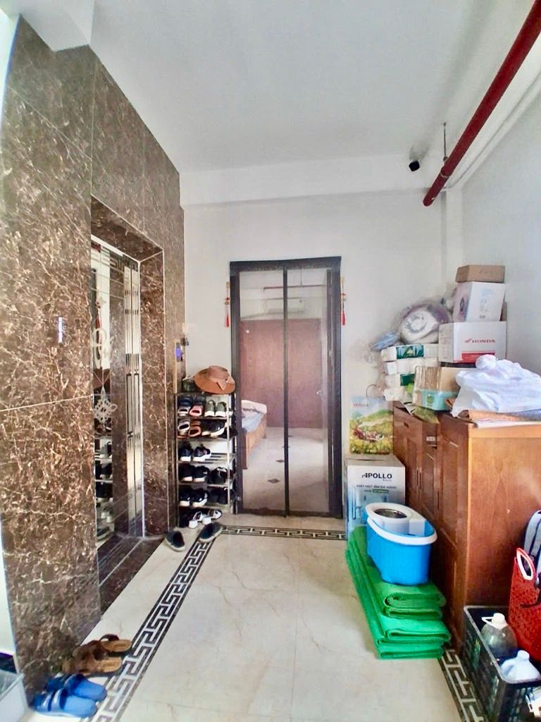 Bán nhà Ngõ Chợ Khâm Thiên - diện tích 108m2 7 tầng - Mặt phố chợ, kinh doanh sầm uất - giá 42,2 tỷ