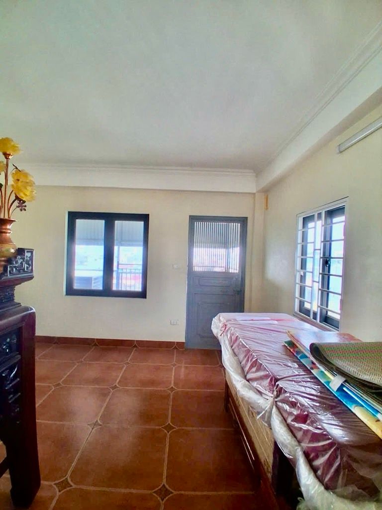 Bán nhà Ngõ Chợ Khâm Thiên - diện tích 108m2 7 tầng - Mặt phố chợ, kinh doanh sầm uất - giá 42,2 tỷ