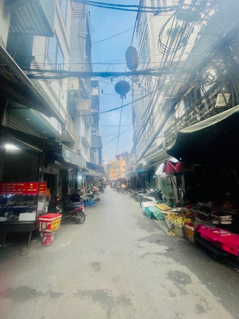 Bán nhà Ngõ Chợ Khâm Thiên - diện tích 108m2 7 tầng - Mặt phố chợ, kinh doanh sầm uất - giá 42,2 tỷ