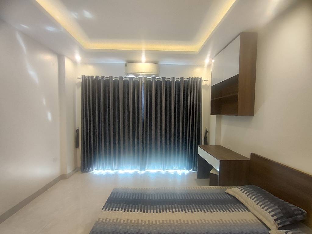 Bán nhà Thúy Lĩnh - diện tích 33m2 6 tầng - Nhà mới thang máy gần ô tô - giá 6 tỷ
