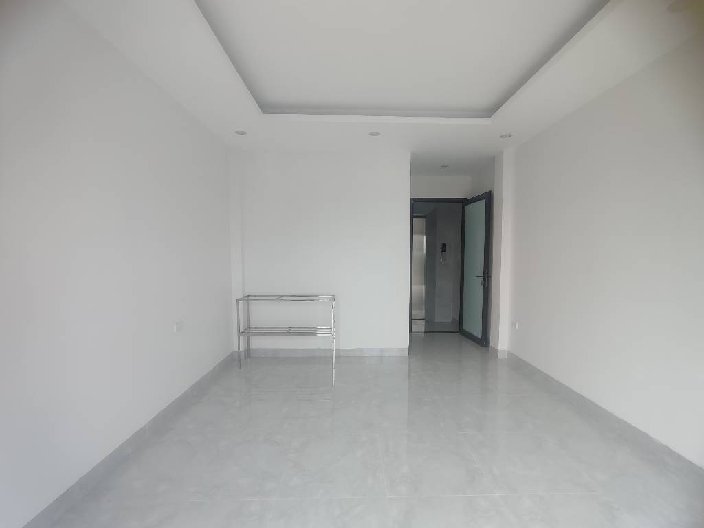 Bán nhà Thúy Lĩnh - diện tích 33m2 6 tầng - Nhà mới thang máy gần ô tô - giá 6 tỷ