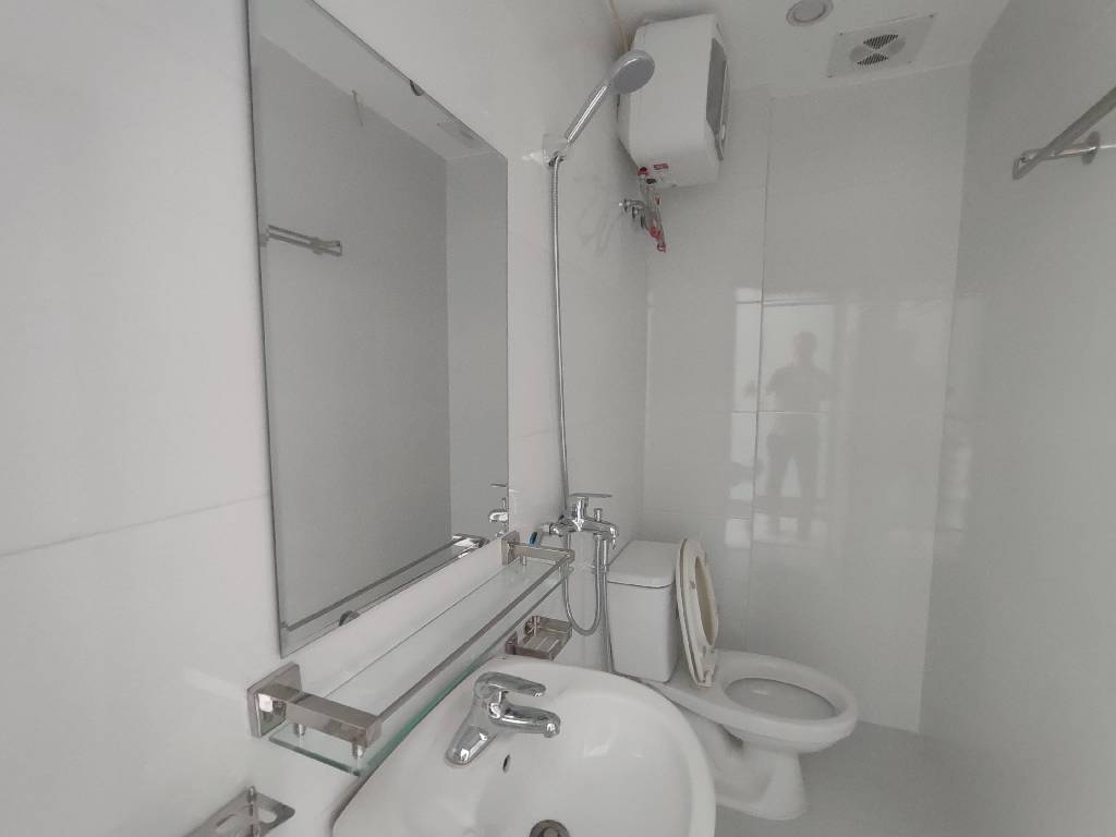 Bán nhà Thúy Lĩnh - diện tích 33m2 6 tầng - Nhà mới thang máy gần ô tô - giá 6 tỷ