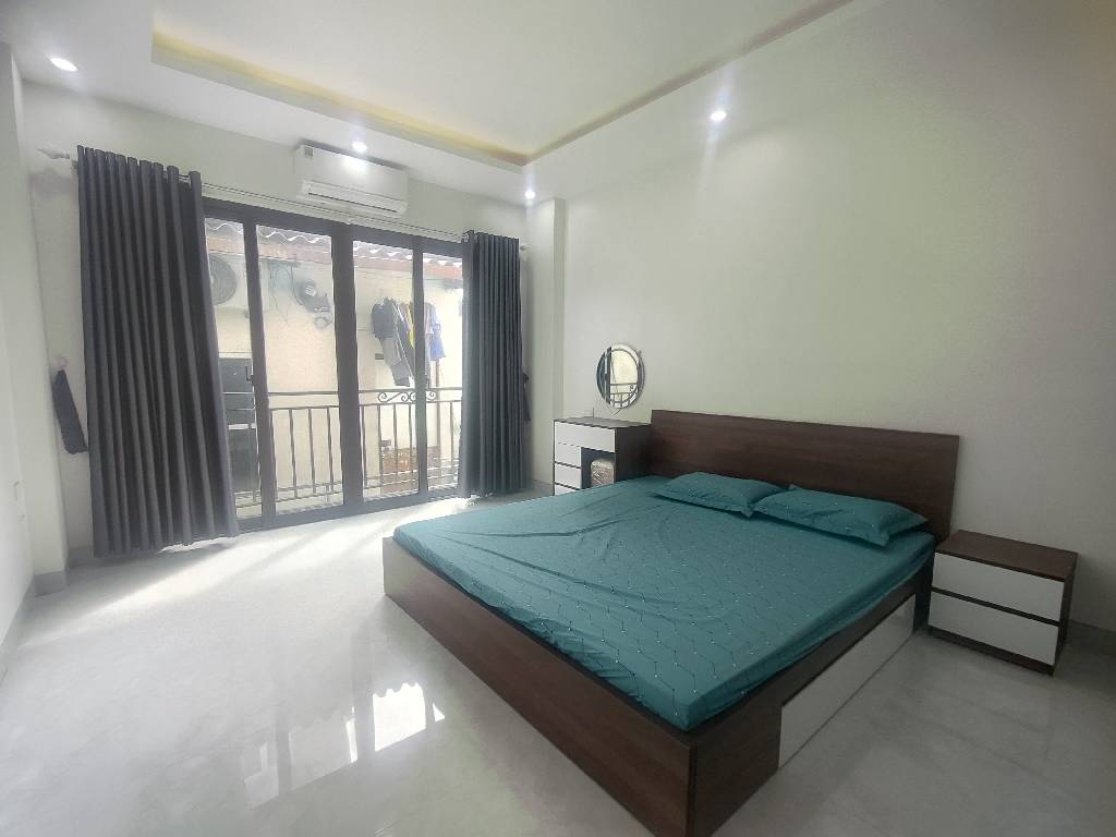 Bán nhà Thúy Lĩnh - diện tích 33m2 6 tầng - Nhà mới thang máy gần ô tô - giá 6 tỷ