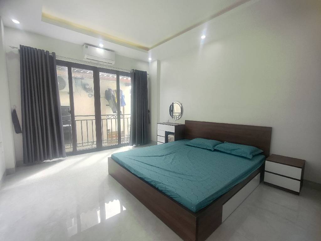 Bán nhà Thúy Lĩnh - diện tích 33m2 6 tầng - Nhà mới thang máy gần ô tô - giá 6 tỷ