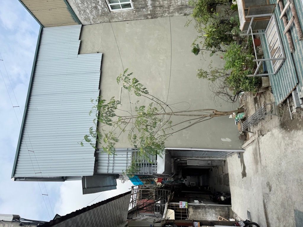Bán nhà Định Công Thượng - diện tích 28m2 3 tầng - nhà đẹp hiếm có - giá 2,8 tỷ