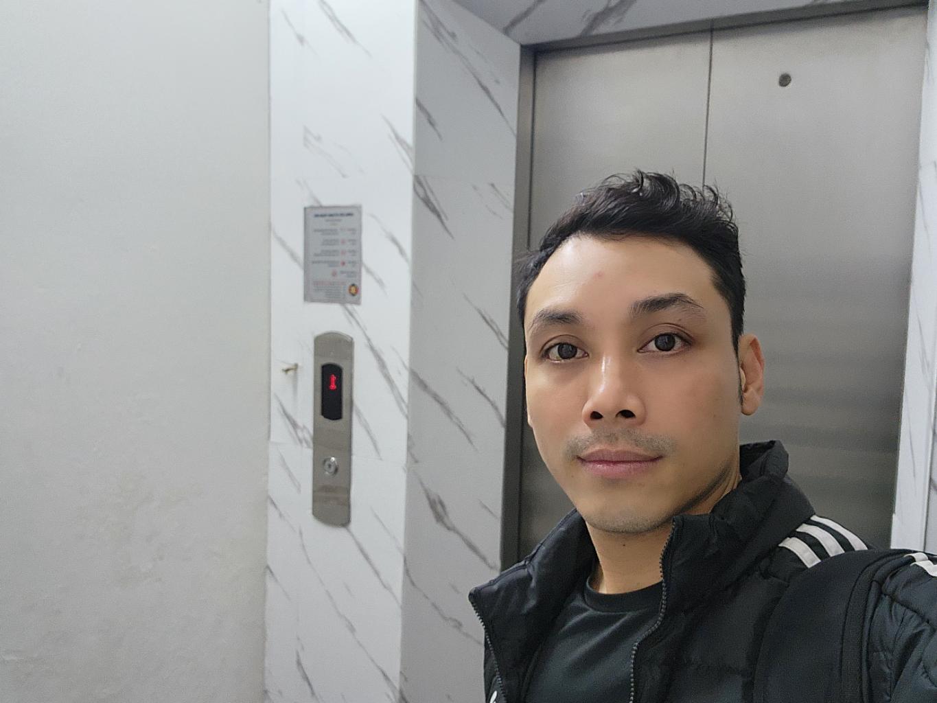 Bán nhà Vũ Tông Phan - diện tích 82m2 10 tầng - Mặt trước phố - giá 45 tỷ