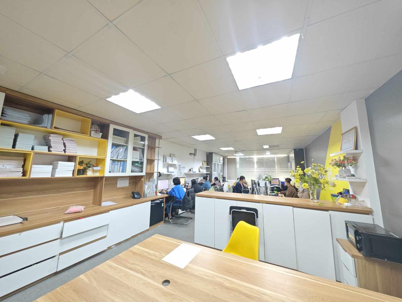 Bán nhà Vũ Tông Phan - diện tích 82m2 10 tầng - Mặt trước phố - giá 45 tỷ