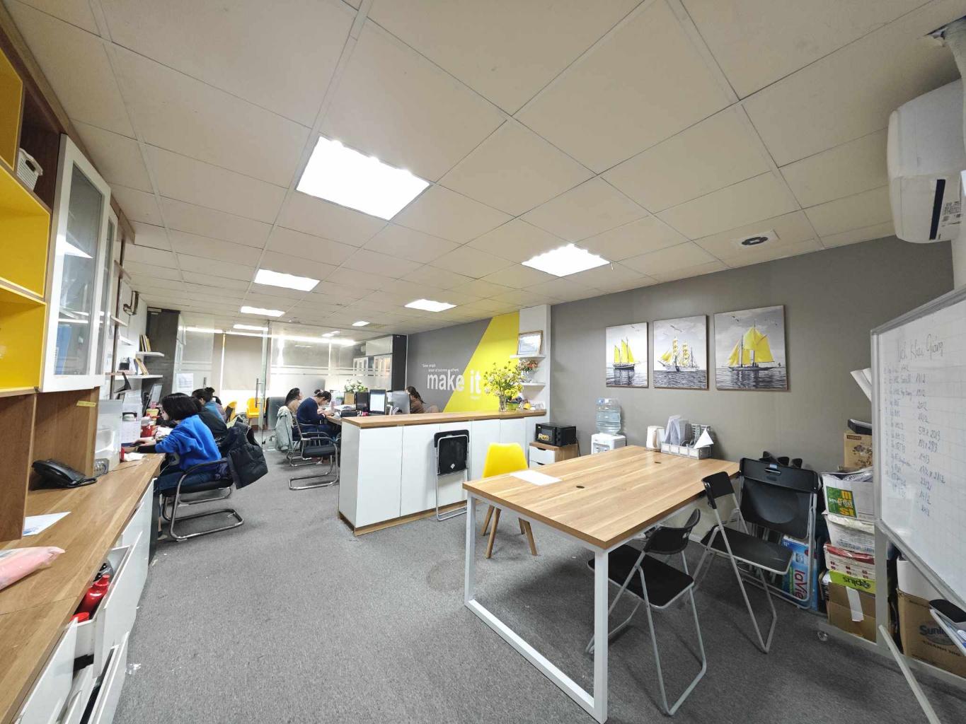 Bán nhà Vũ Tông Phan - diện tích 82m2 10 tầng - Mặt trước phố - giá 45 tỷ