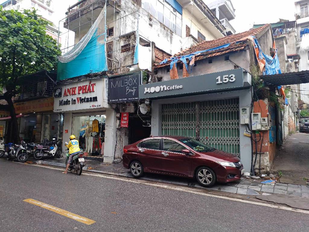 Bán nhà Mai Hắc Đế - diện tích 120m2 1 tầng - Mặt phố VIP - giá 48 tỷ