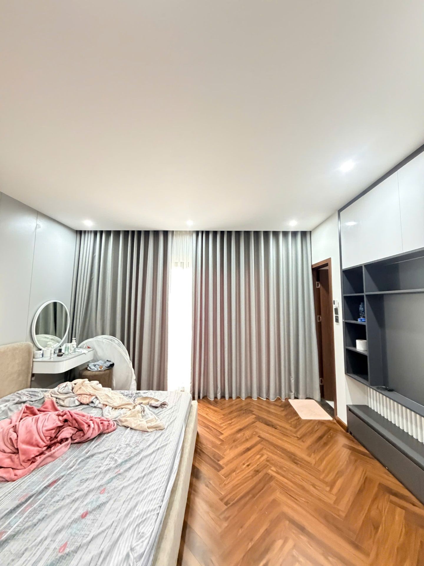 Bán nhà Ngõ 4 ô tô tránh - diện tích 120m2 5 tầng - Biệt thự liền kề FLC PREMIER PARC - giá 15 tỷ