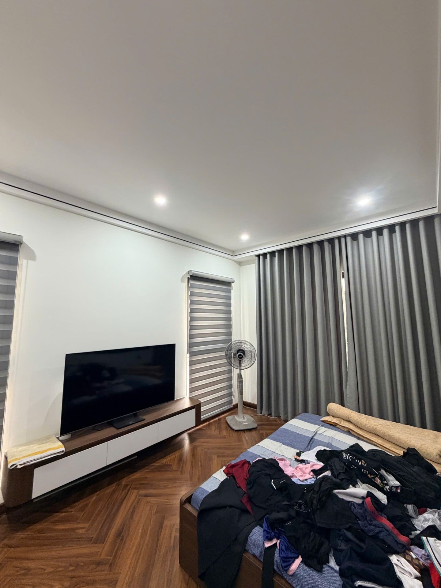 Bán nhà Ngõ 4 ô tô tránh - diện tích 120m2 5 tầng - Biệt thự liền kề FLC PREMIER PARC - giá 15 tỷ