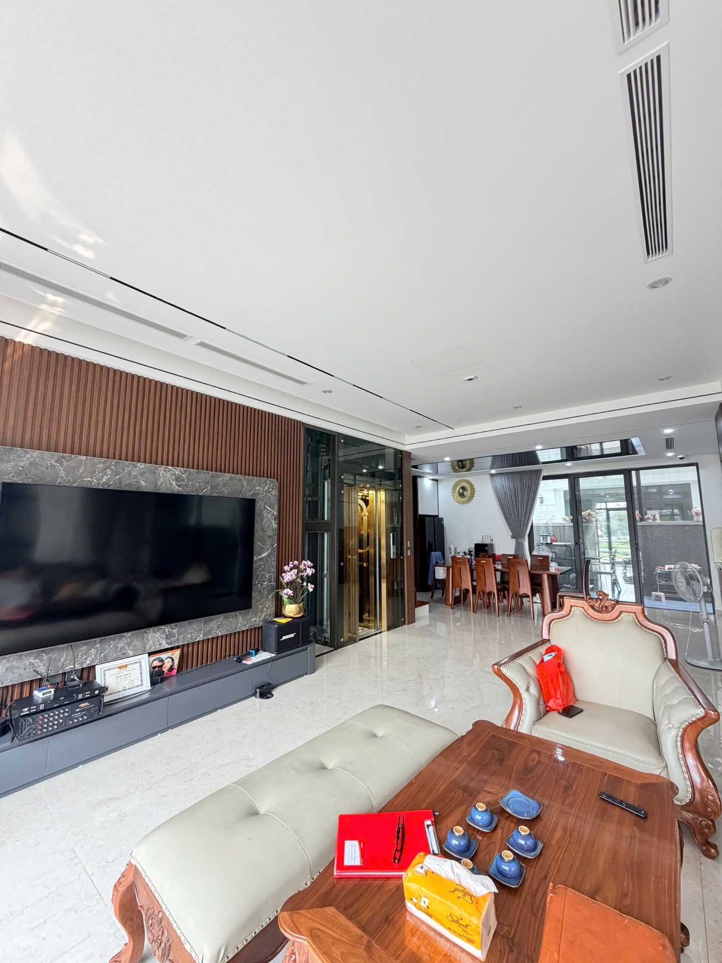 Bán nhà Ngõ 4 ô tô tránh - diện tích 120m2 5 tầng - Biệt thự liền kề FLC PREMIER PARC - giá 15 tỷ