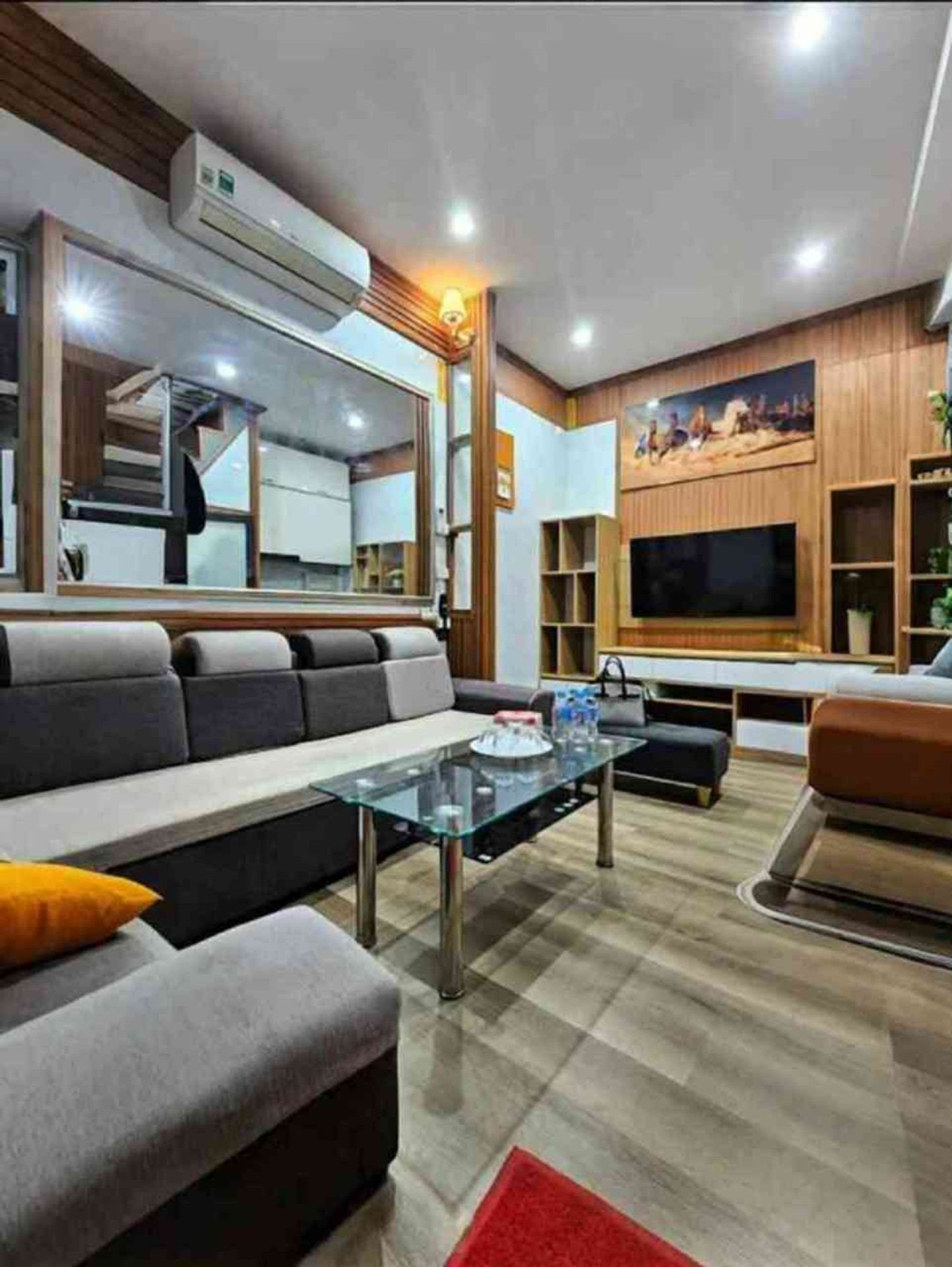 Bán nhà Nguyễn Trãi - diện tích 15m2 4 tầng - Nhà trong khu tập thể 2 mặt ngõ - giá 2 tỷ