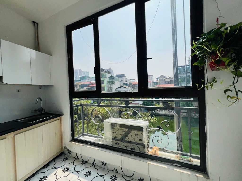 Bán nhà Khương Hạ - diện tích 170m2 7 tầng - ô tô tránh - giá 71,4 tỷ