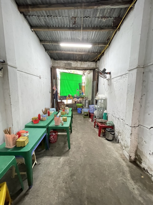 Bán nhà Xã Đàn - diện tích 55,5m2 1 tầng - Nhà 2 mặt phố, kinh doanh sầm uất - giá 32 tỷ