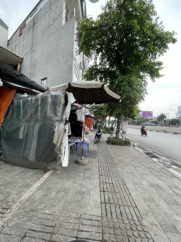 Bán nhà Xã Đàn - diện tích 55,5m2 1 tầng - Nhà 2 mặt phố, kinh doanh sầm uất - giá 32 tỷ