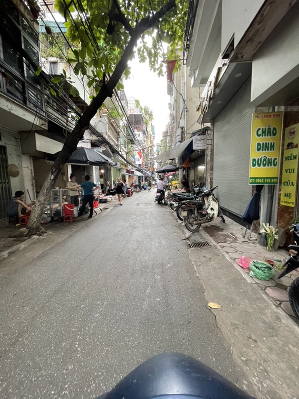 Bán nhà Xã Đàn - diện tích 55,5m2 1 tầng - Nhà 2 mặt phố, kinh doanh sầm uất - giá 32 tỷ