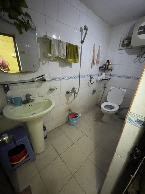 Bán nhà Xã Đàn - diện tích 55,5m2 1 tầng - Nhà 2 mặt phố, kinh doanh sầm uất - giá 32 tỷ