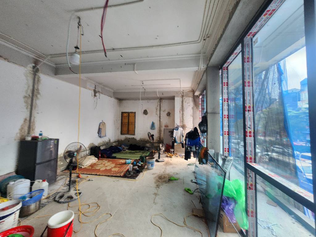 Bán nhà Trường Chinh - diện tích 54m2 7 tầng - Lô góc, thang máy - giá 35 tỷ