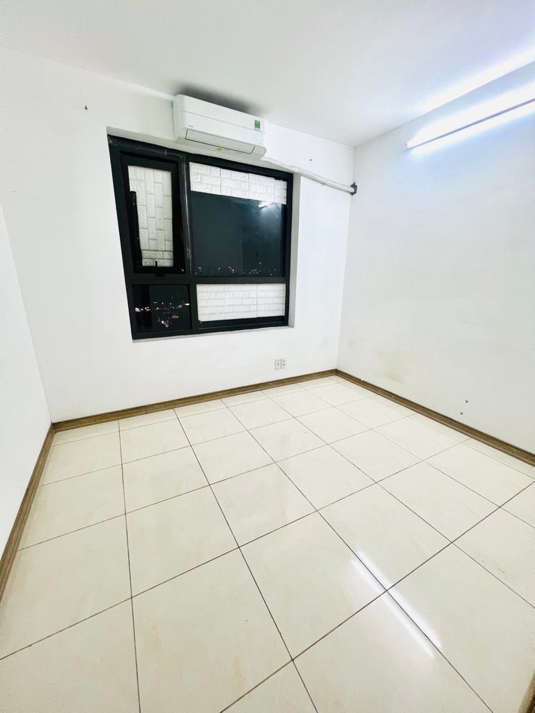 Bán nhà Toà N03B - diện tích 73m2 1 tầng - Sổ đỏ chính chủ - giá 6,7 tỷ