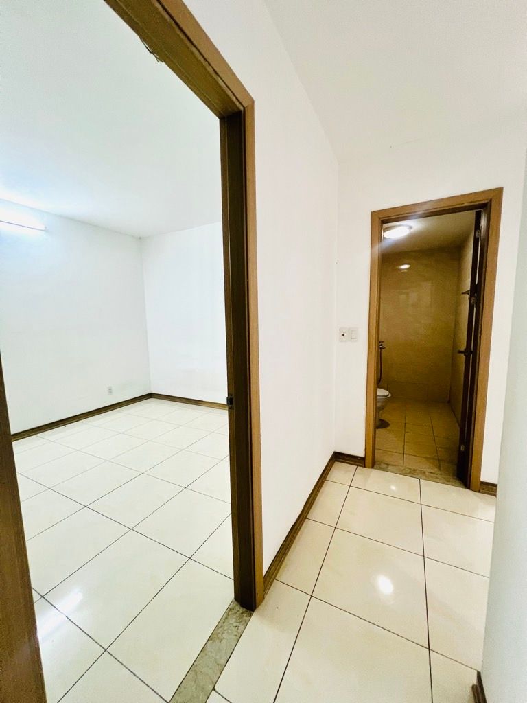 Bán nhà Toà N03B - diện tích 73m2 1 tầng - Sổ đỏ chính chủ - giá 6,7 tỷ