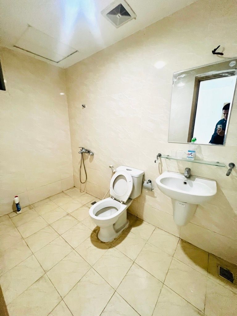 Bán nhà Toà N03B - diện tích 73m2 1 tầng - Sổ đỏ chính chủ - giá 6,7 tỷ