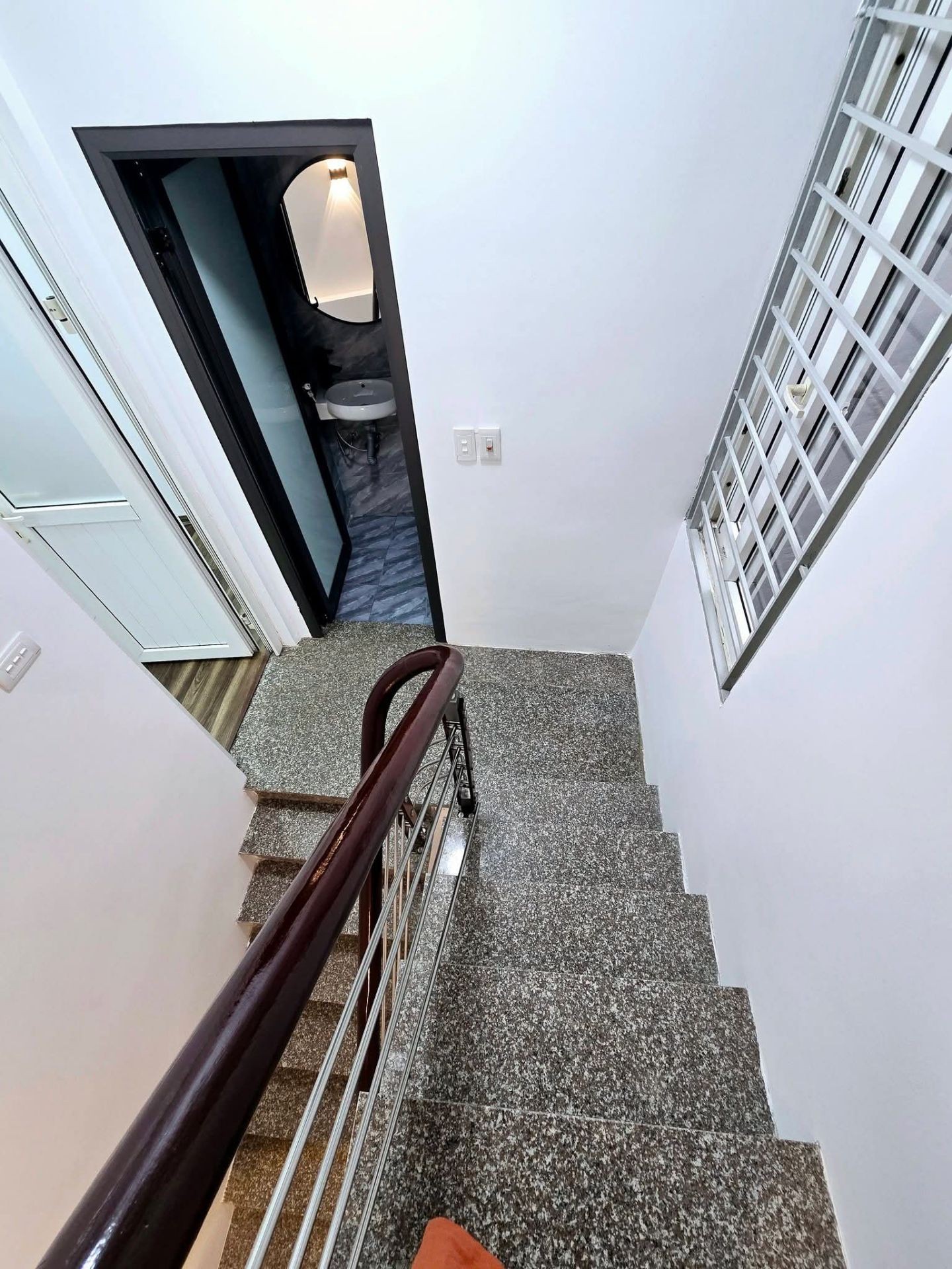Bán nhà Kim Ngưu - diện tích 18m2 5 tầng - Nhà đẹp long lanh - giá 4,45 tỷ