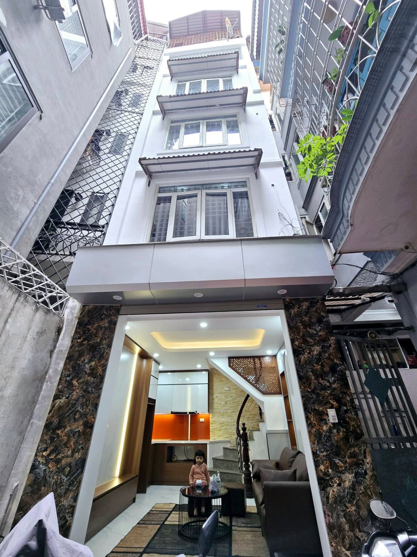 Bán nhà Kim Ngưu - diện tích 18m2 5 tầng - Nhà đẹp long lanh - giá 4,45 tỷ