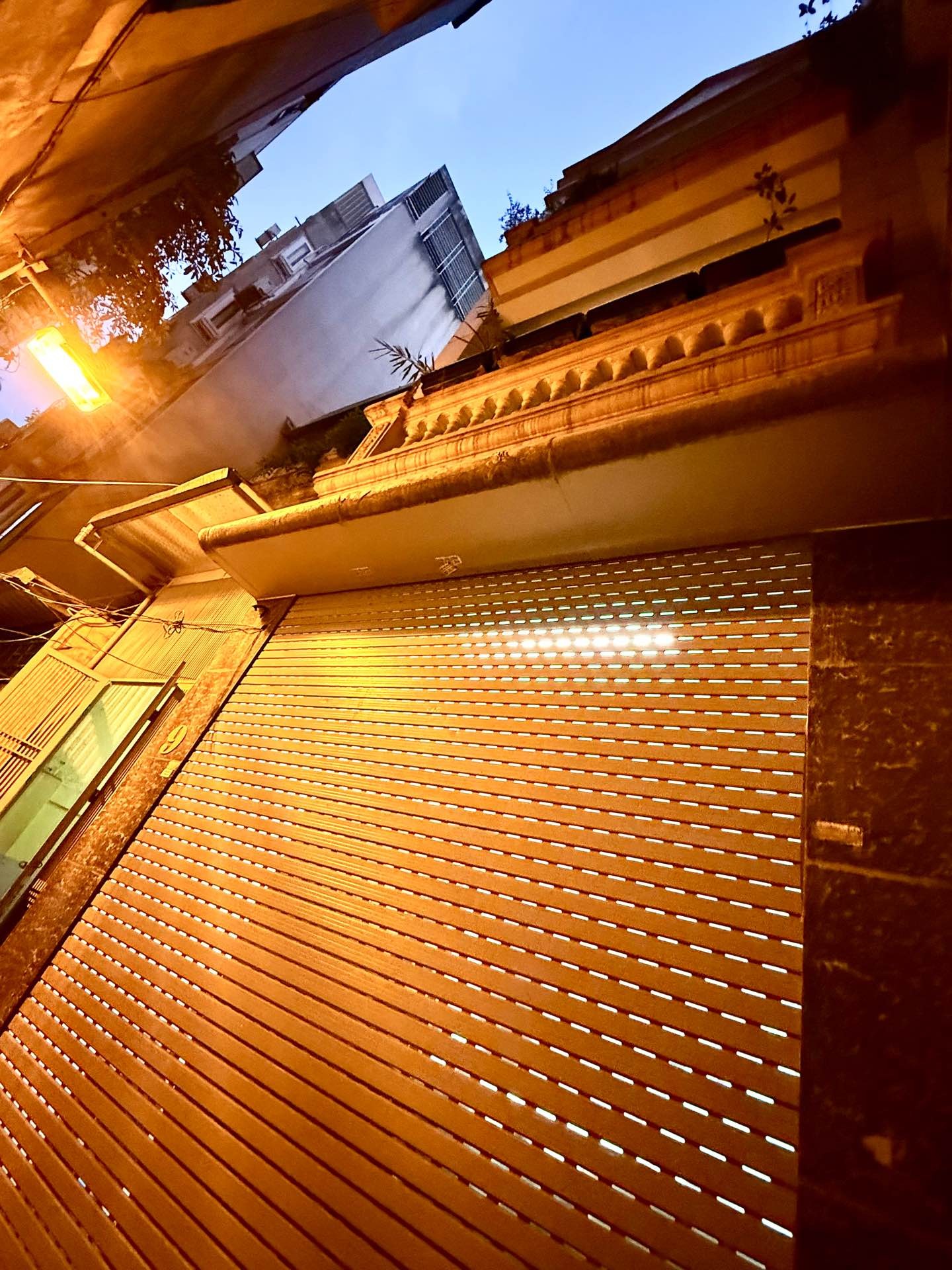 Bán nhà Chùa Bộc - diện tích 64m2 3 tầng - Ô TÔ - KINH DOANH - giá 28 tỷ