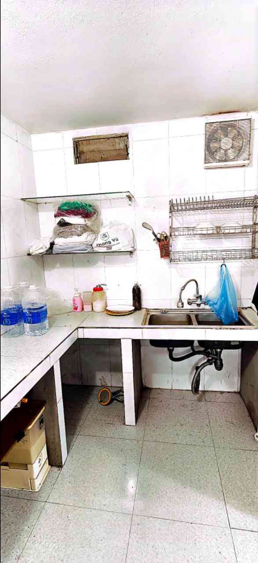 Bán nhà Nguyễn Khoái - diện tích 30m2 1.5 tầng - Ô tô đỗ cửa - giá 3 tỷ