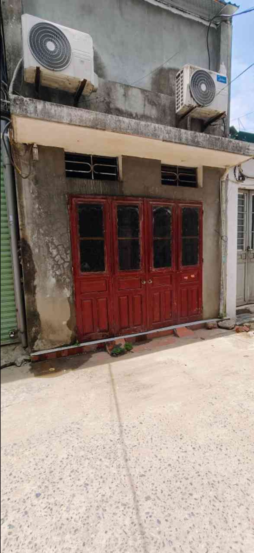 Bán nhà Nguyễn Khoái - diện tích 30m2 1.5 tầng - Ô tô đỗ cửa - giá 3 tỷ