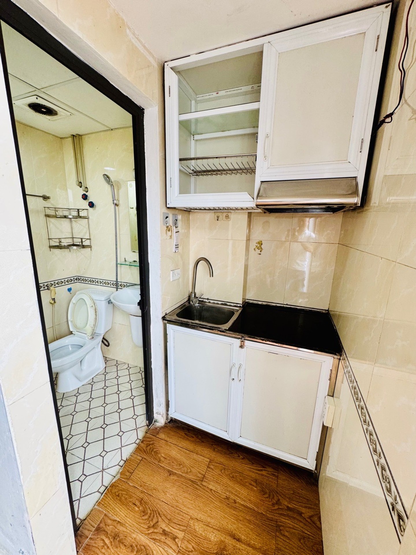 Bán nhà Lương Khánh Thiện - diện tích 60m2 6 tầng - Thang máy, Gara ô tô 7 chỗ - giá 15 tỷ
