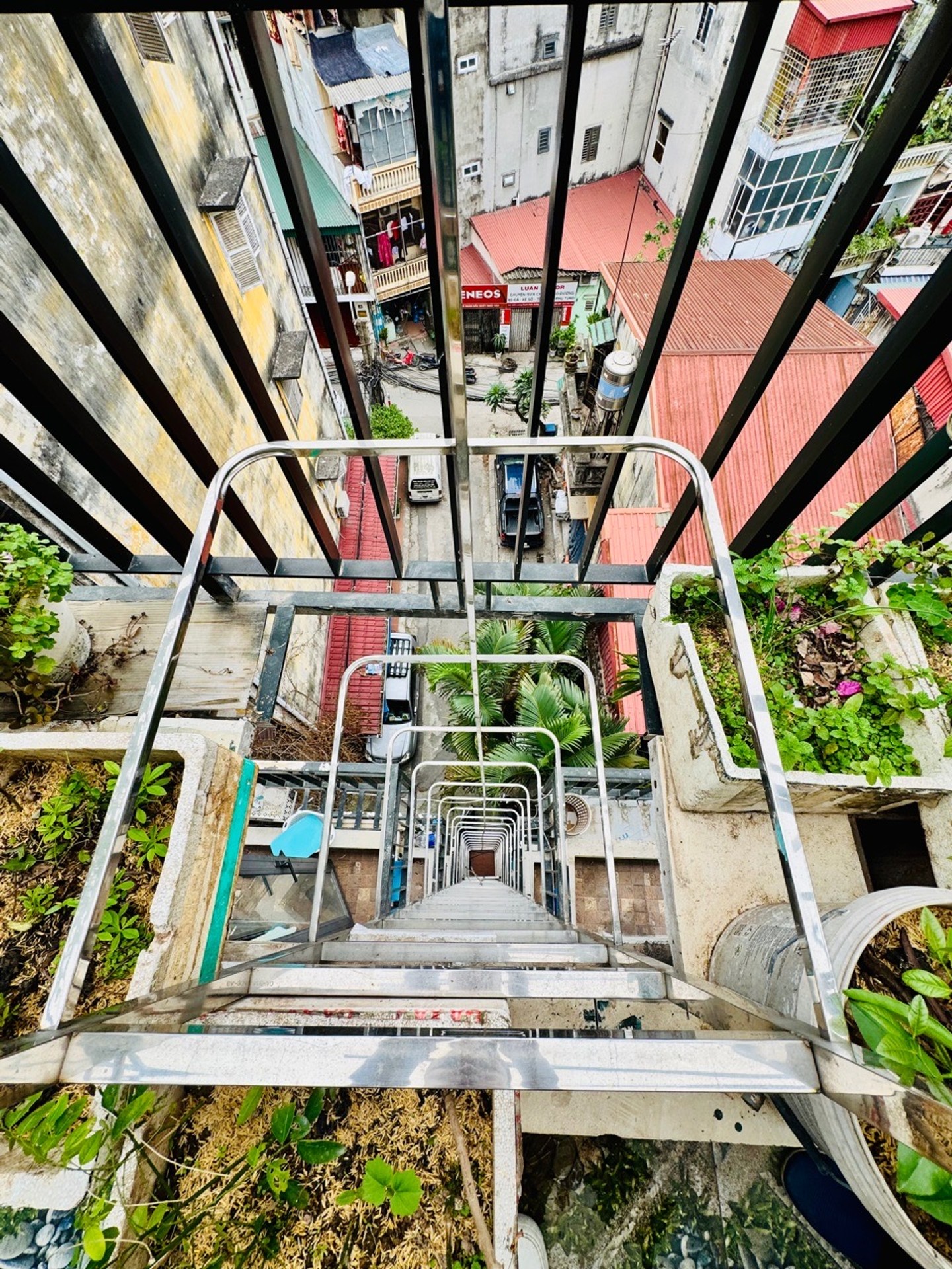 Bán nhà Lương Khánh Thiện - diện tích 60m2 6 tầng - Thang máy, Gara ô tô 7 chỗ - giá 15 tỷ