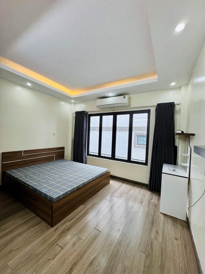 Bán nhà Hoàng Mai - diện tích 42m2 5 tầng - Ô TÔ 7 CHỖ VÀO NHÀ - giá 15,6 tỷ