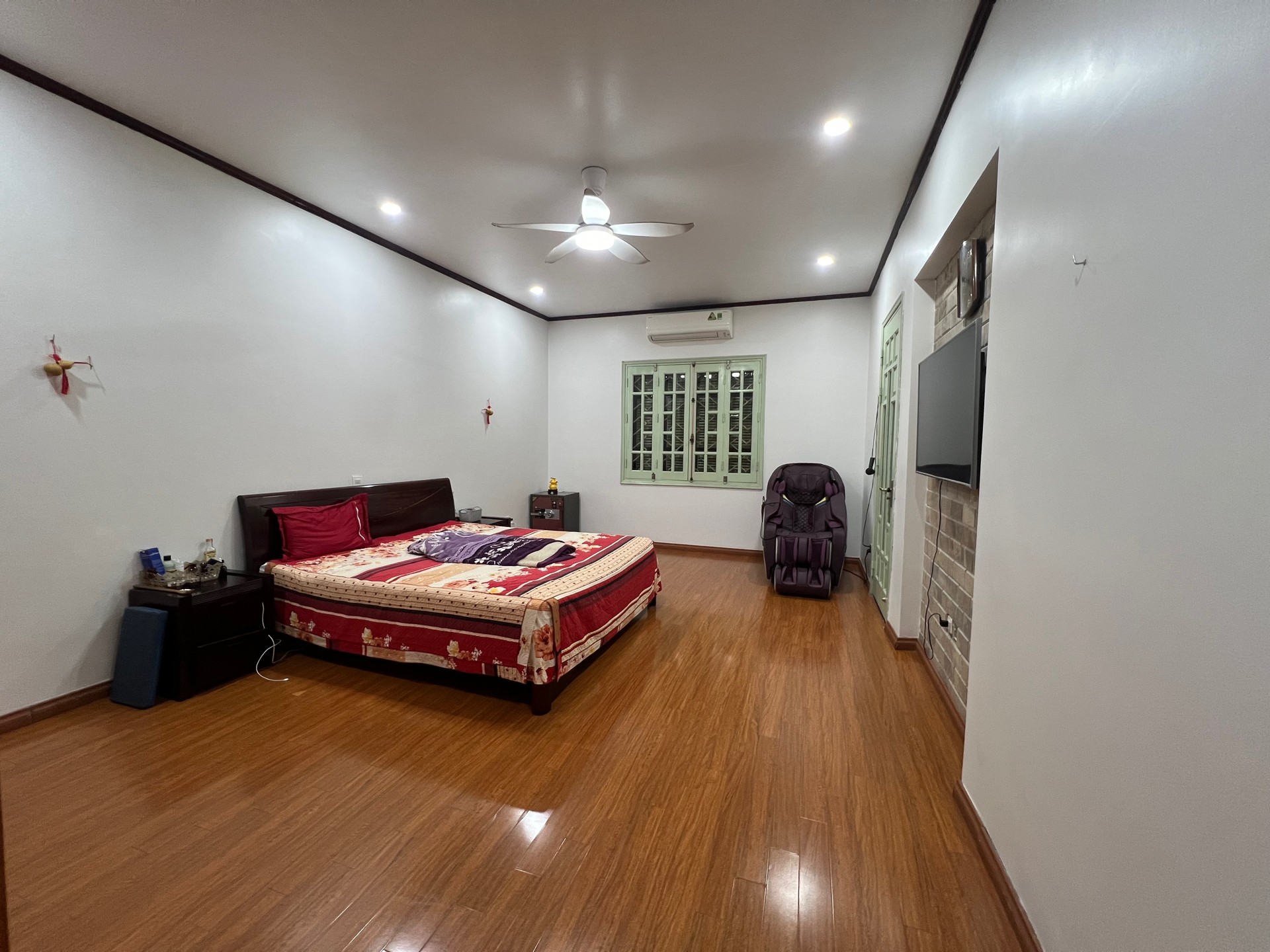 Bán nhà Hồ Đắc Di - diện tích 150m2 4 tầng - Ngõ 2 ô tô tránh - giá 37 tỷ