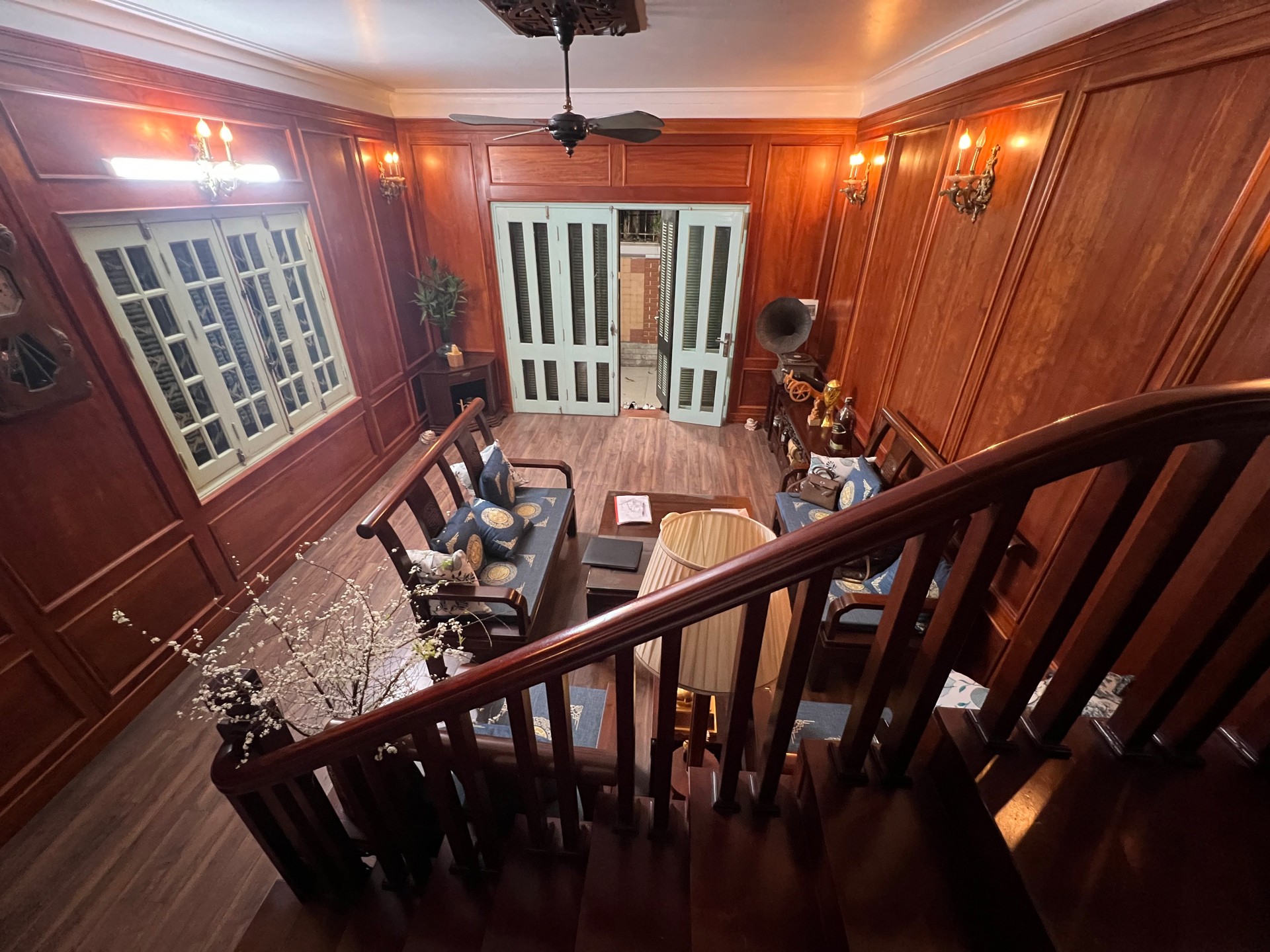 Bán nhà Hồ Đắc Di - diện tích 150m2 4 tầng - Ngõ 2 ô tô tránh - giá 37 tỷ