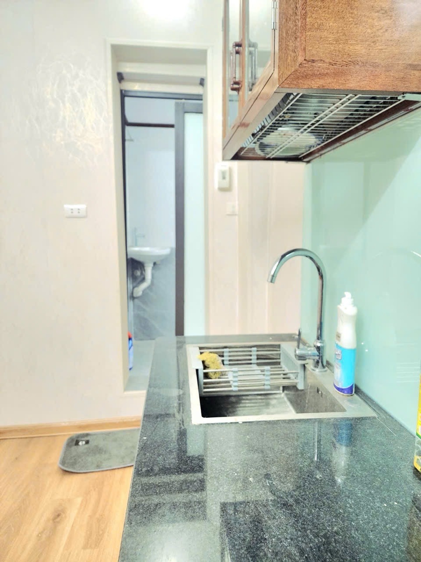 Bán nhà Kim Giang - diện tích 120m2 2 tầng - Nhà đầu hồi có cây cối xoã bóng mát quanh năm - giá 3,95 tỷ