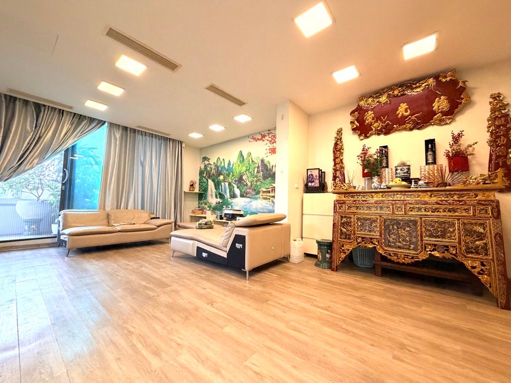 Bán nhà Hào Nam - diện tích 82m2 4 tầng - Lô góc 1 mặt phố 1 mặt ngõ - giá 62,8 tỷ