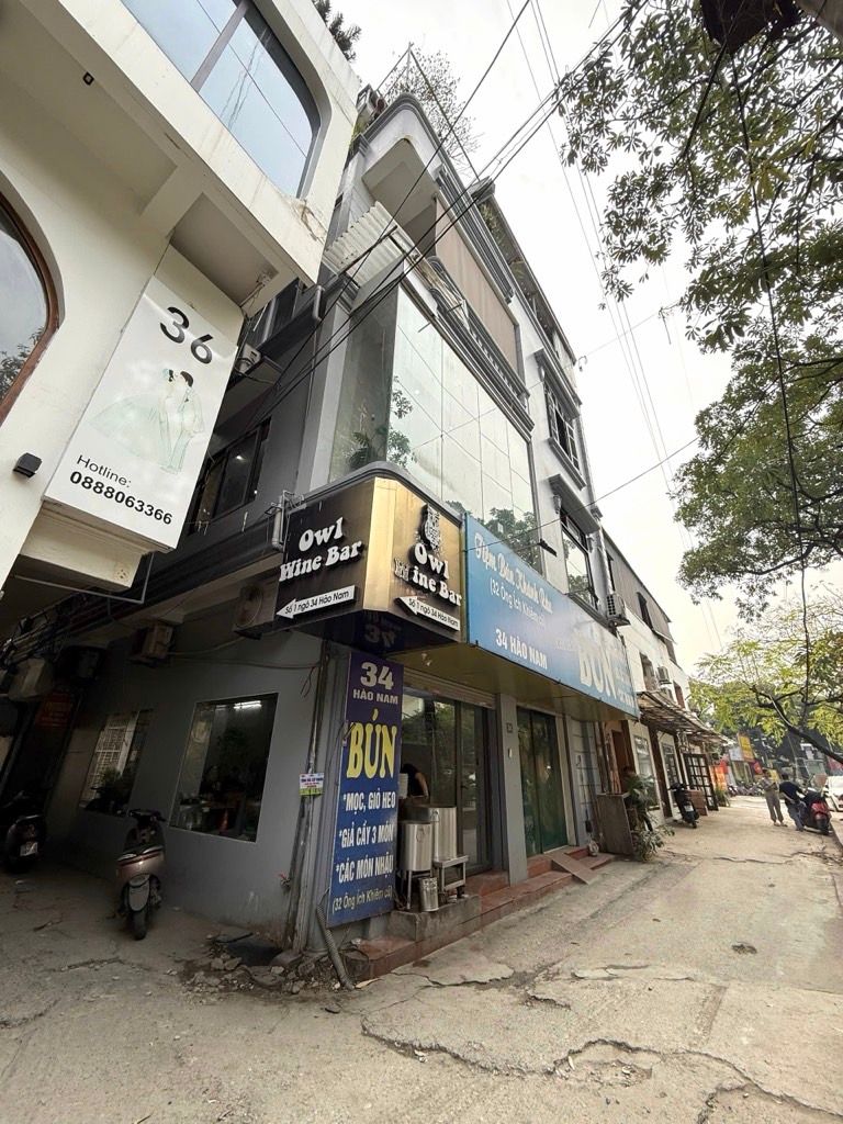 Bán nhà Hào Nam - diện tích 82m2 4 tầng - Lô góc 1 mặt phố 1 mặt ngõ - giá 62,8 tỷ