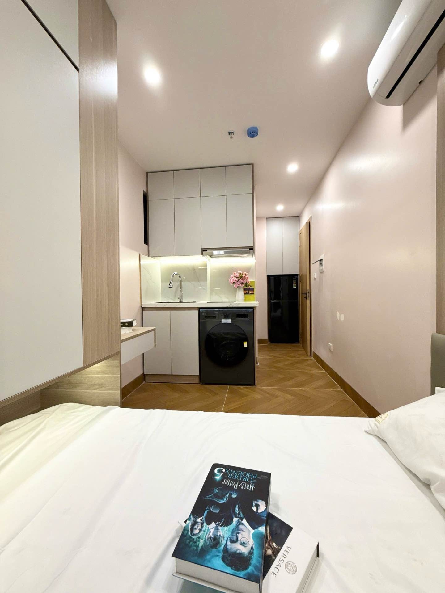 Bán nhà Hai Bà Trưng - diện tích 82m2 5 tầng - Lô góc, thang máy - giá 16,5 tỷ