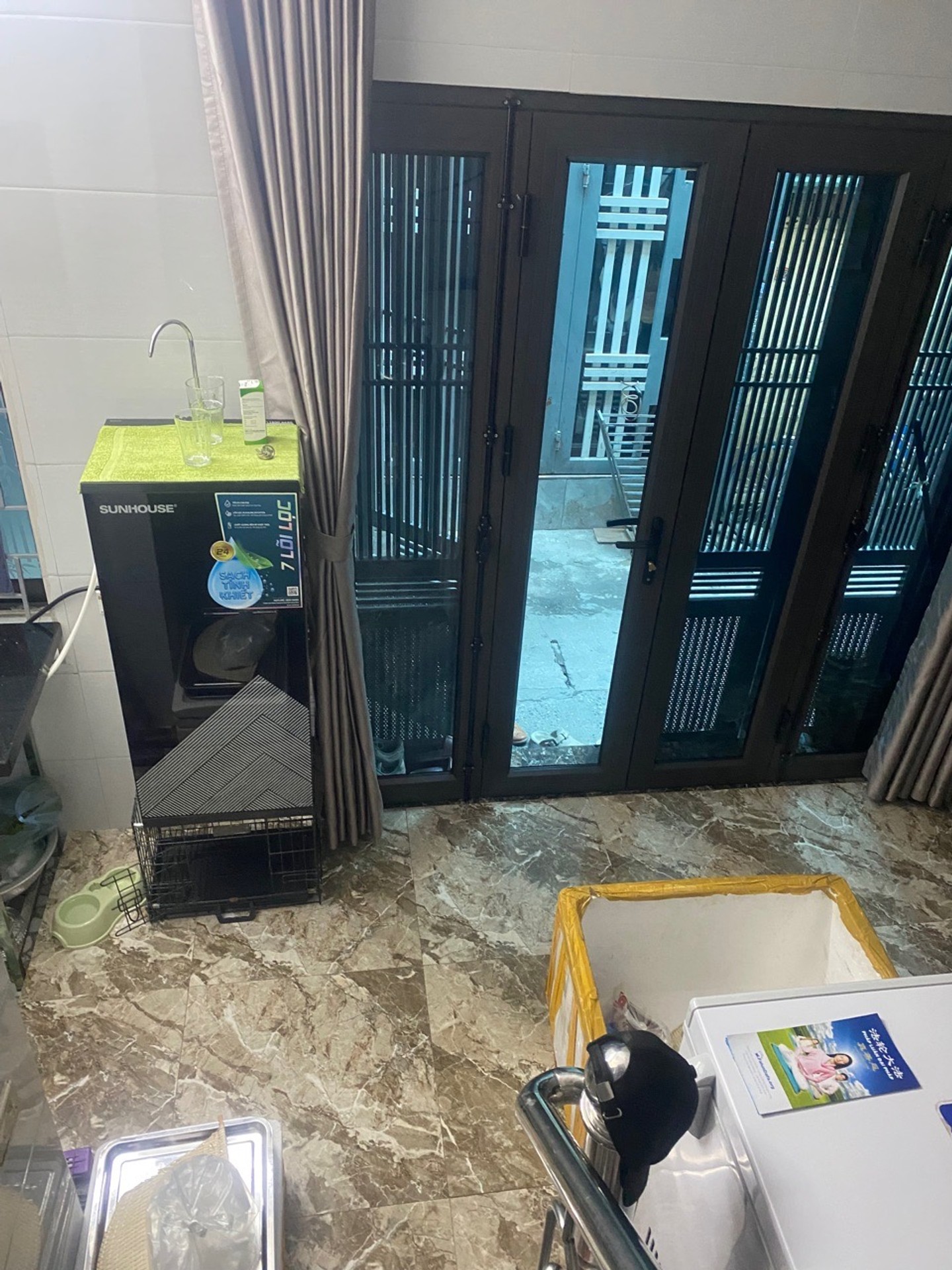 Bán nhà Định Công Thượng - diện tích 23m2 2 tầng - ô tô tránh - giá 1,8 tỷ