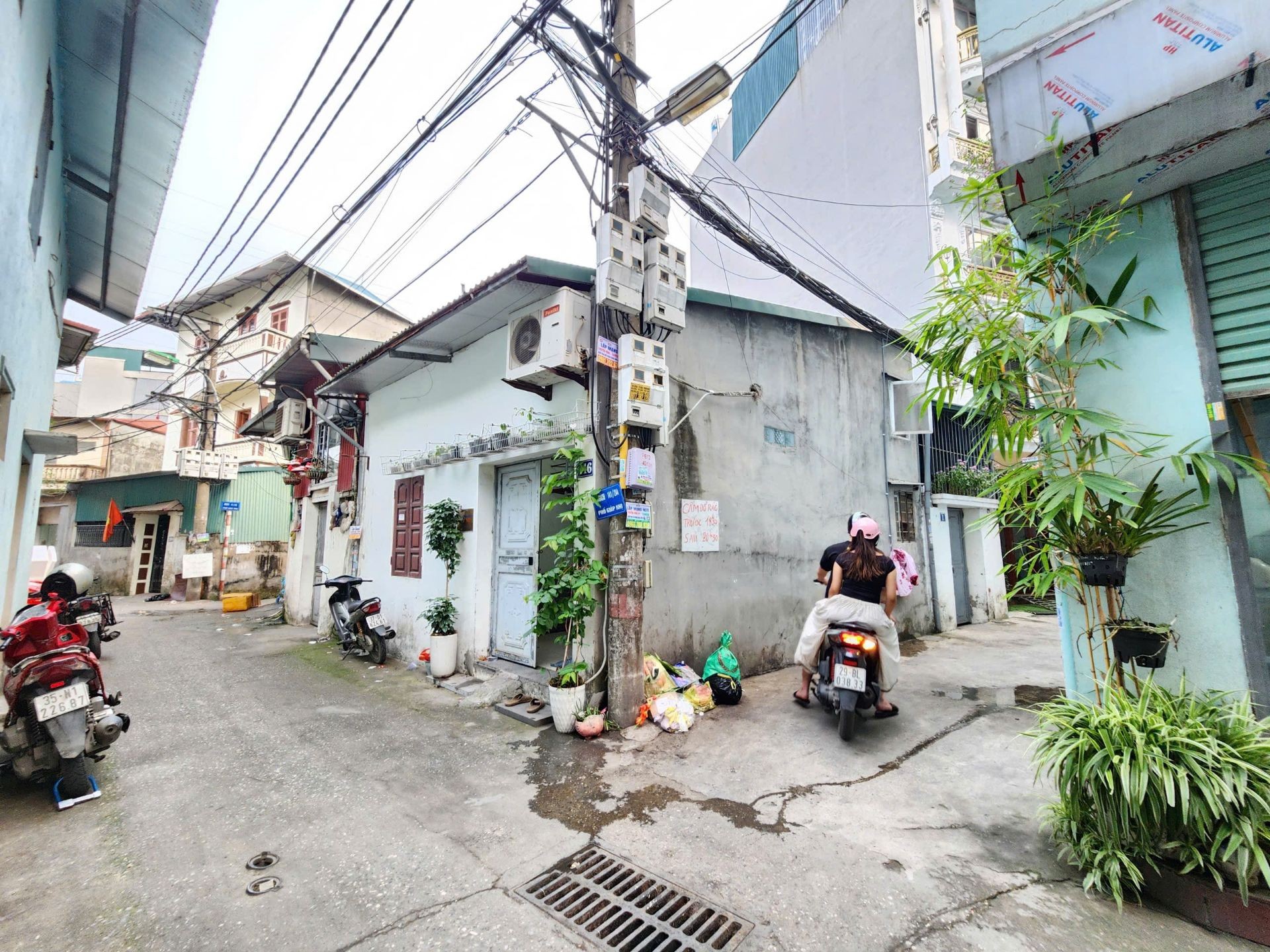 Bán nhà Giáp Nhị - diện tích 56m2 2 tầng - ô tô lùi cửa - giá 10 tỷ