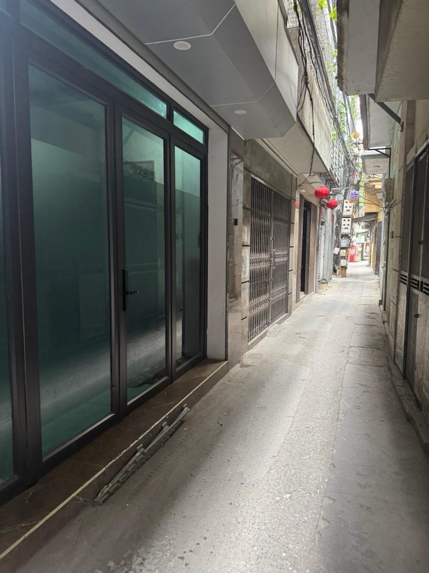 Bán nhà Kim Ngưu - diện tích 30m2 5 tầng - Thang máy xịn, nhà mới tinh - giá 9,6 tỷ