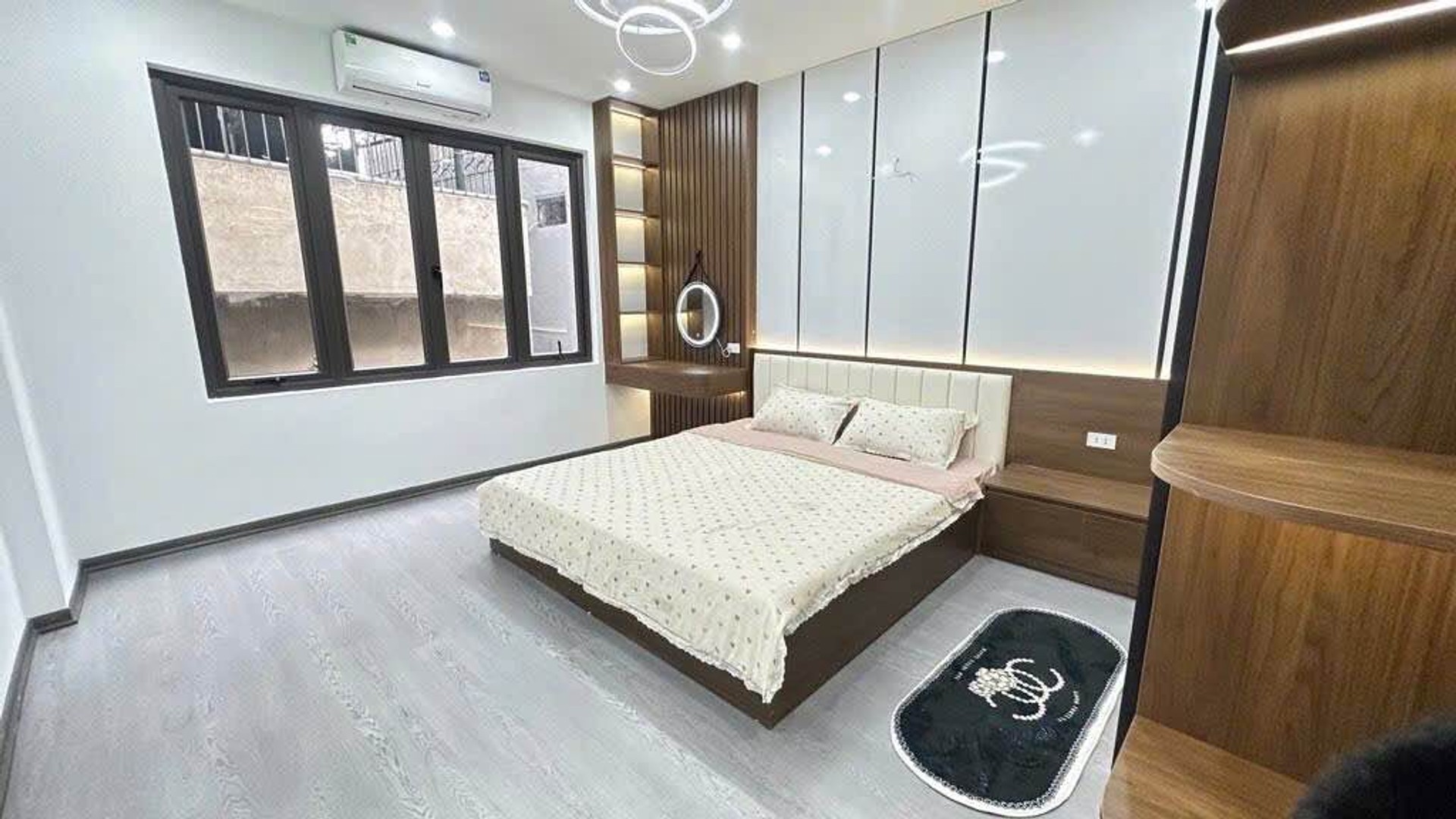 Bán nhà Trần Đại Nghĩa - diện tích 30m2 5 tầng - Nhà mới đẹp, vị trí đẹp - giá 8,8 tỷ