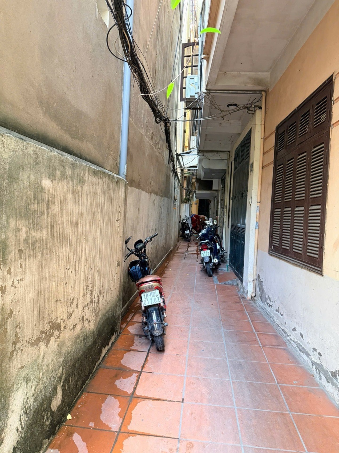 Bán nhà Thanh Nhàn - diện tích 18m2 6 tầng - Nhà dân xây kiên cố - giá 6,5 tỷ