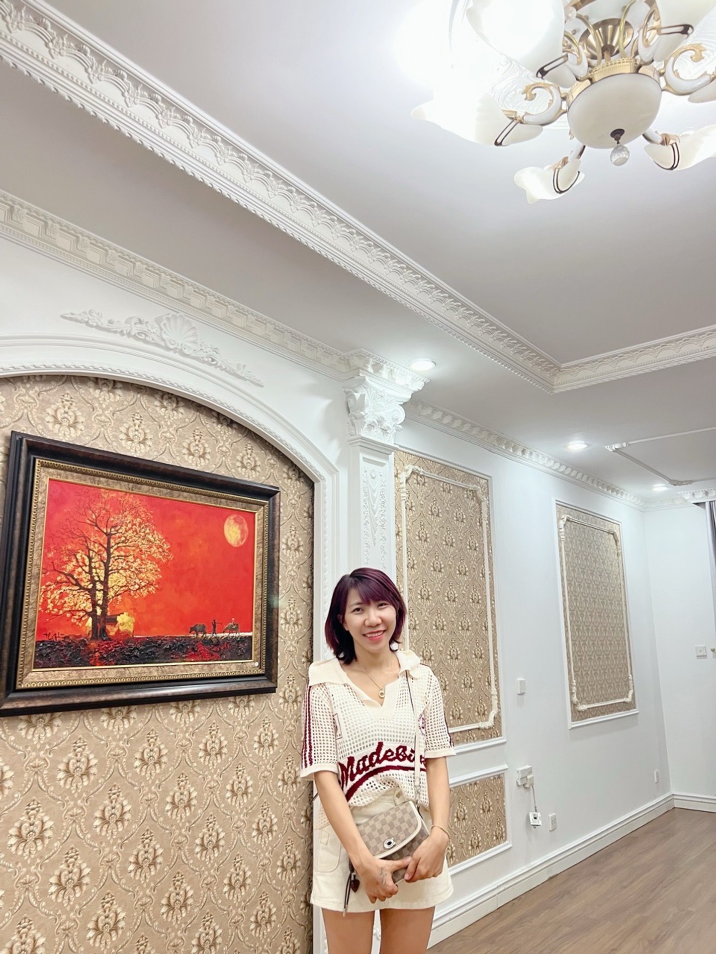 Bán căn hộ Vinhomes Times City - diện tích 74m2 1 tầng - Căn hộ đẹp lung linh - giá 8,9 tỷ