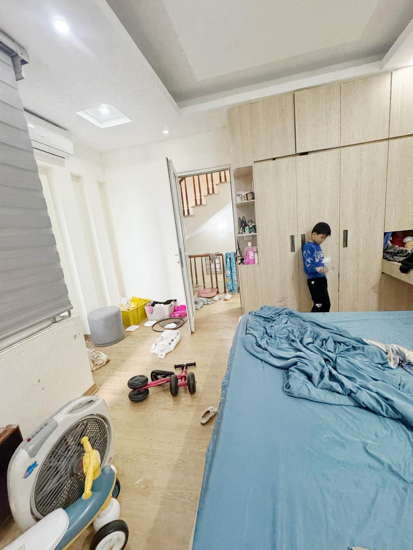 Bán nhà Vĩnh Hưng - diện tích 30m2 4 tầng - ô tô nhỏ đỗ ngày cổng - giá 6,8 tỷ